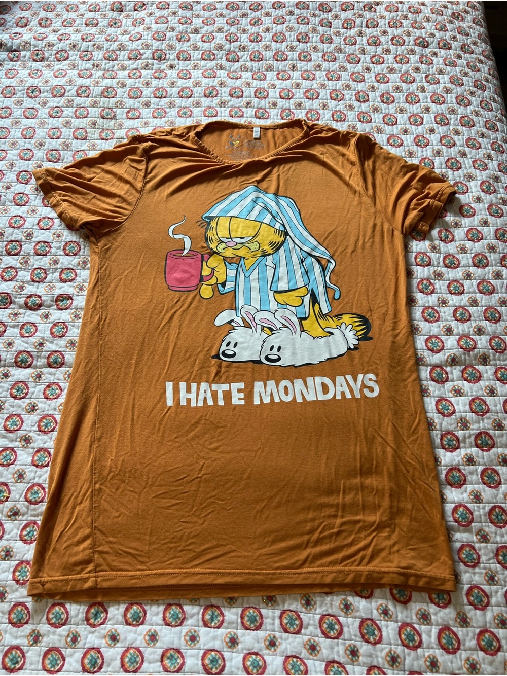 Bellabu Bear Bamboo Garfield I Hate Mondays Shirt size small
